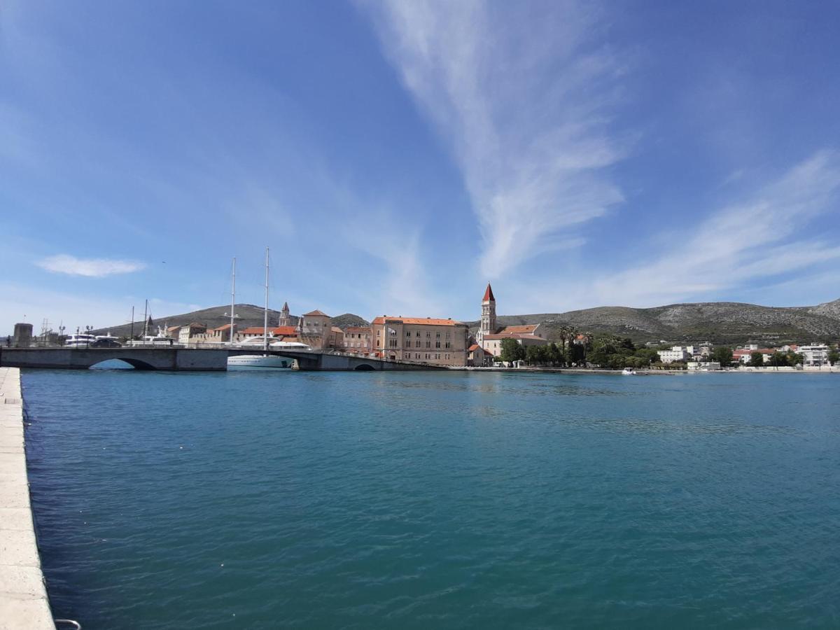 Apartman Petrovic City Center Trogir Exterior photo